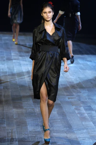 Look 24